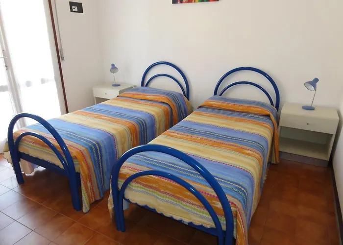 公寓 Bright Flat Close To The 比比翁