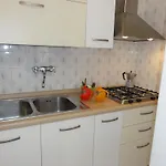 Апартаменты Bright Flat Close To The Бибионе